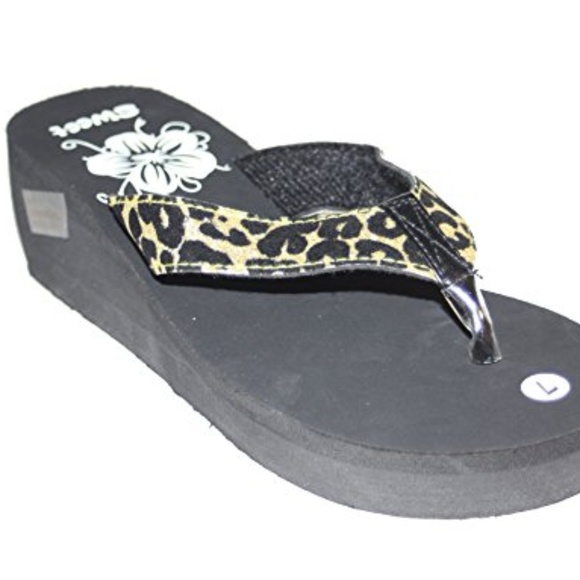 leopard flip flop sandals